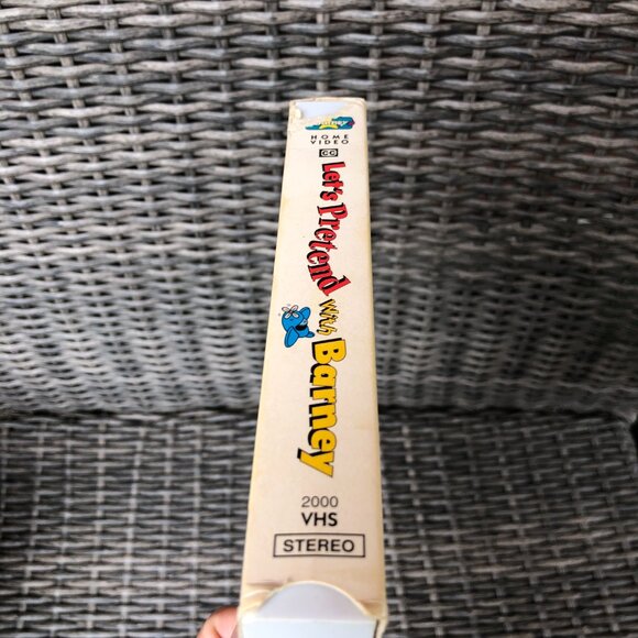 Barney’s birthday VHS sing-along - Picture 3 of 7